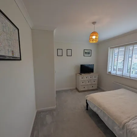 Semesterbostad 3 Bed-sleeps 5-garden-parking-pets Carlisle (Cumbria)